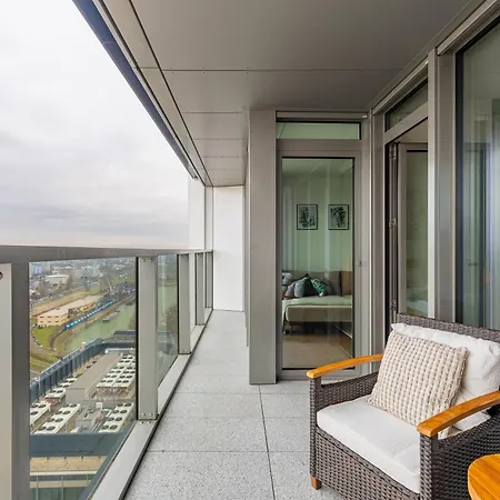 Appartamento Eurovea Tower - Luke Danube 25 Bratislava