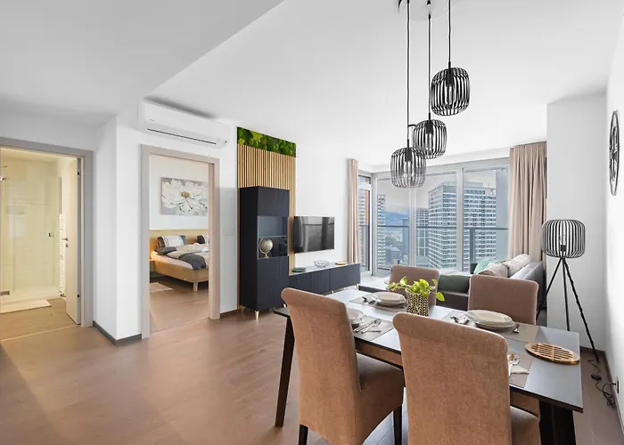 Eurovea Tower - Luke Danube 25 * Bratislava