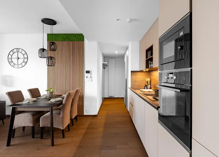 Eurovea Tower - Luke Danube 25 Apartmán *