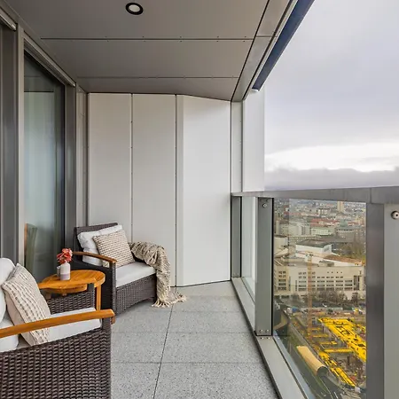 Apartment Eurovea Tower - Luke Danube 25